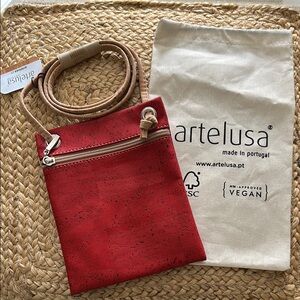 NWT Artelusa Red Cork Crossbody Bag